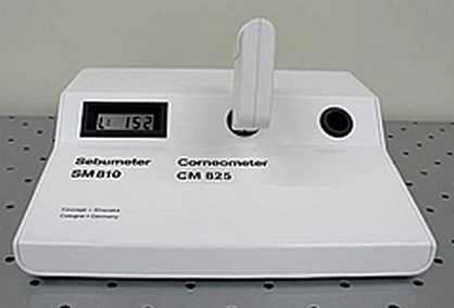 수분 보유량 측정기 (Corneometer, CM825)
