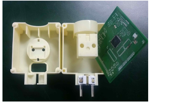 80x80mm PCB와 본체 사출품