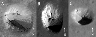 확대한 달의 Lacus Mortis에 있는 직경 260m급 pit 모습들