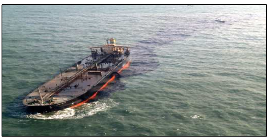 2007년 12월 태안에서 발생한 허베이스피리트호 기술유출사고 모습(해양수산부)