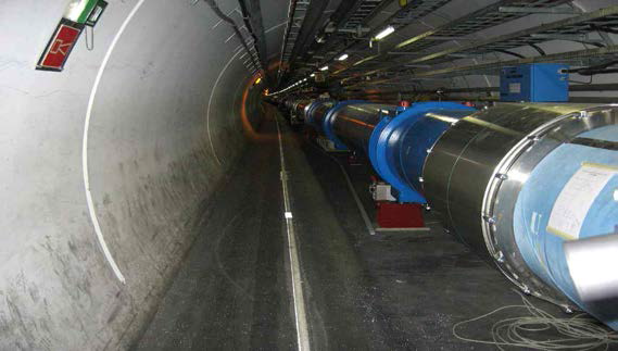 거대 강입자 가속기(LHC)