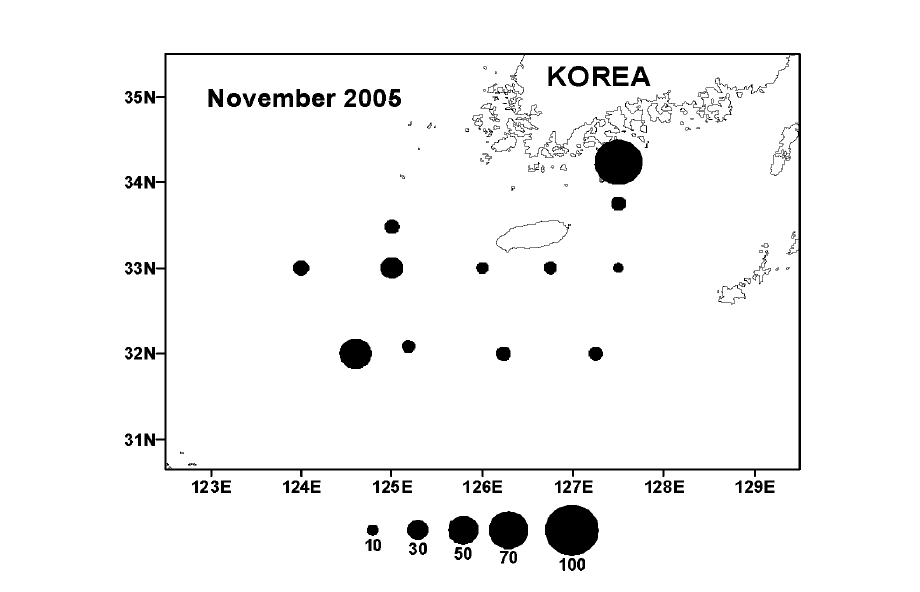Distribution of zooplankton biomass( rag/ rtf in November 2005.