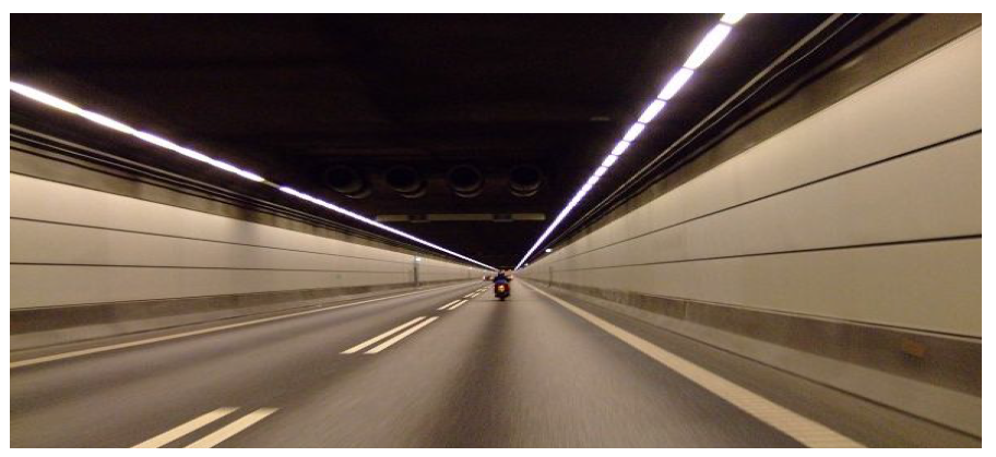 스웨덴-덴마크 Oresund 터널 내부