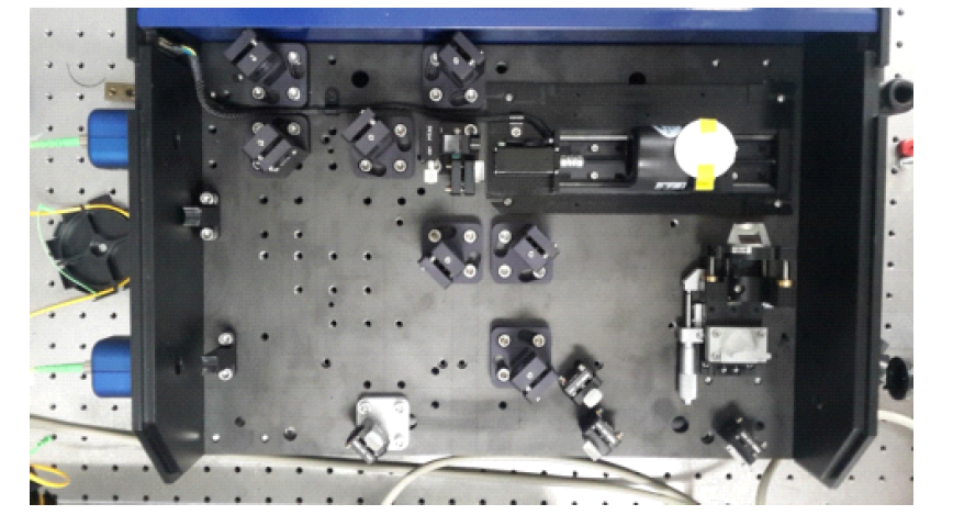 Pump-probe beam 경로 및 time delay 셋업 박스.