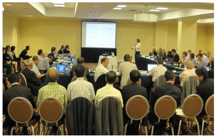 2012년 미국 플로리다에서 열린 ISO/TC-201 회의 장면