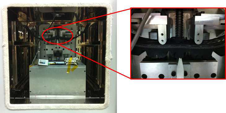 Image of (a) prepare to fatigue test under 65℃, (b) tire deformation sensor attached to tire using adhesive material developed by Kumho tire corp.