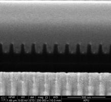 도금전 50nm Trench Wafer 단면(x200,000) - PVD Ta 10nm