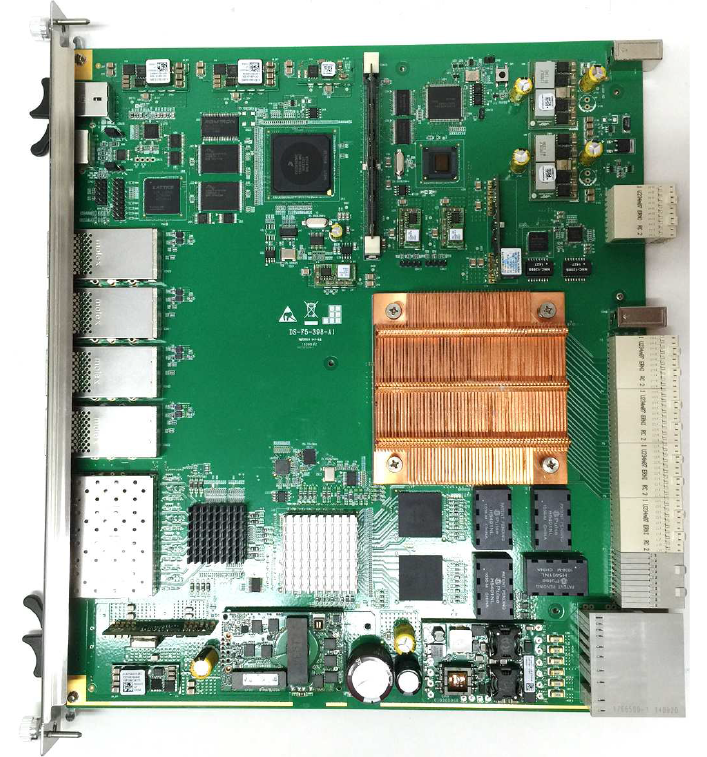 ATCA 100G 스위치 사진