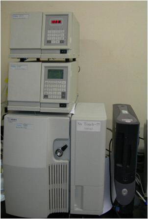 High Performance Liquid Chromatography (Waters).