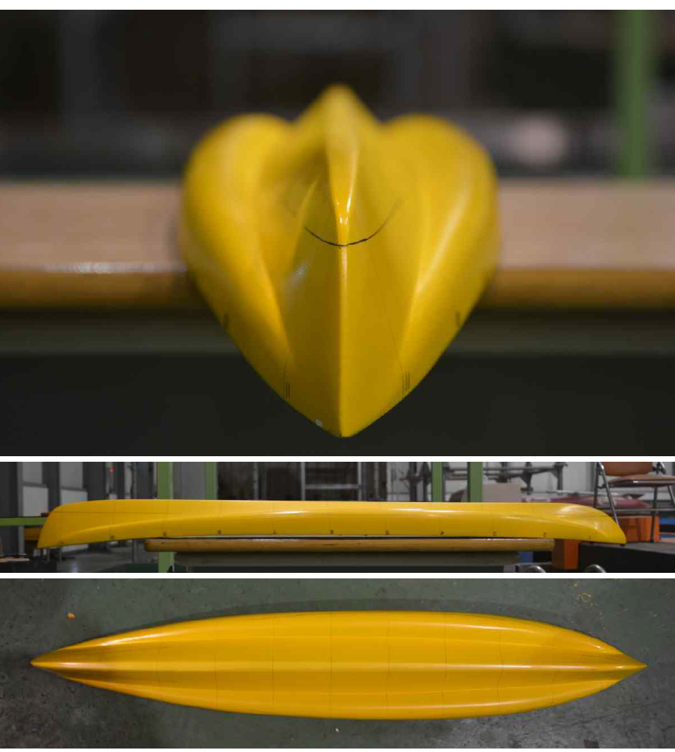 Photographs of the Model Ship(V-hull Kayak, Type 3)