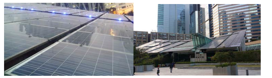 ZCB 건물 지붕의 태양광 발전 패널과 2층 규모의 경사 지붕 형 건축물 전면모습