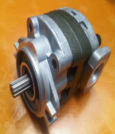 Gear Pump 27.7cc/rev 사진