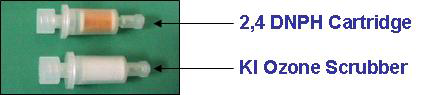 2,4-DNPH 카트리지와 오존스크러버.