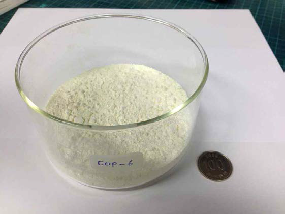 대용량으로 합성된 황을 포함하는 공유결합 유기 고분자 (15g)