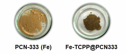 Fe-TCPP 담지 전, 후의 PCN-333 색 변화