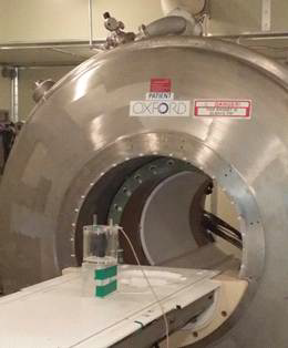 MRI 마그넷 근처에 설치한 솔레노이드 코일 시스템