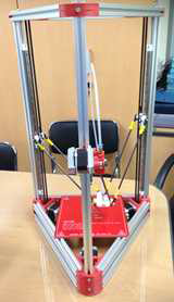 자체 제작한 델타형 3D 프린터