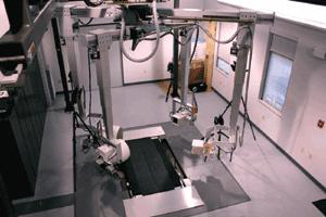 미국 피츠버그 대학의 두 방향 엑스선 영상 시스템