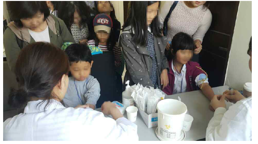 2015년 10월 17일 서울시 초등학생 및 학부모 교육 – 혈청 수집