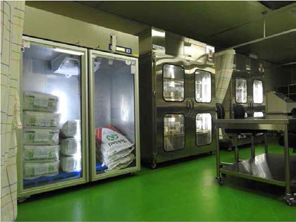 사료 및 깔짚 보관 전용 냉장고