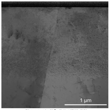 이온 조사 시편의 단면.