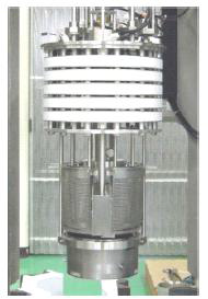 Electrorefiner contains ～30 ℓ LiCl-KCl electrolyte in CRIEPI.