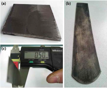 ODS 신합금 판재: (a) 열연판재 (4.0T) (b) 냉연판재 (c) 냉연판재 두께 측정