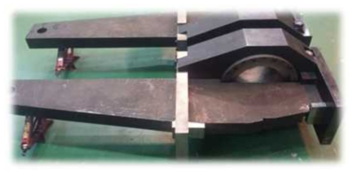 The shape of fracture toughness test jig