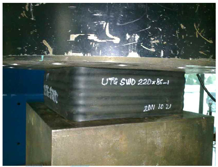 UTG-SWD-220x86-1 5mm 변위인가