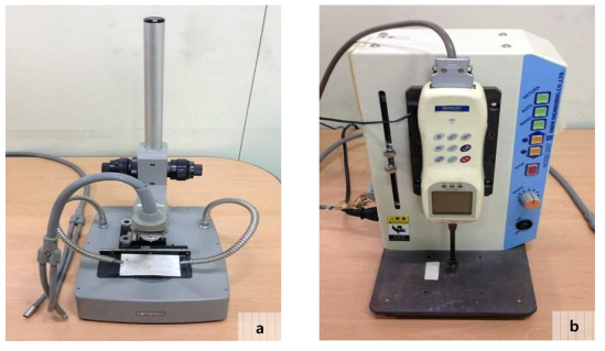 Micro scope(a)와 압축 강도 측정기(b)