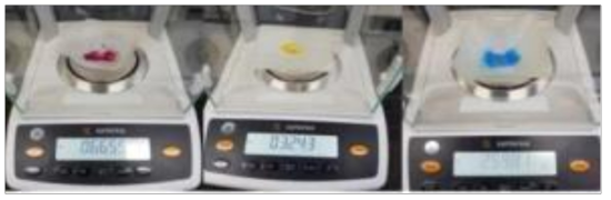 비색 용액 제조용 시약 무게 측정(예시)