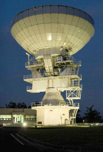 한국천문연구원이 울산대에 설치한 21m 전파망원경
