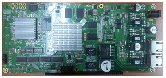 무선 모뎀 검증용 FPGA 개발 보드