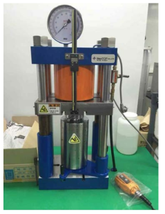 Cold Isostatic Pressing (CIP)