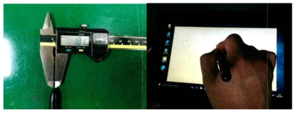 사용된 스타일러스 팁의 두께 (좌)와 해당 스타일러스로 디지타이저 일체형 터치스크린 시제품에 필기하는 모습 (우)