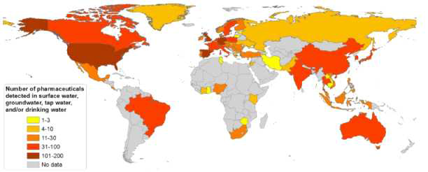 지표수, 지하수, 수돗물/식수에서 발견된 의약물질 수의 지리적 분포(Beek et al.,2016)
