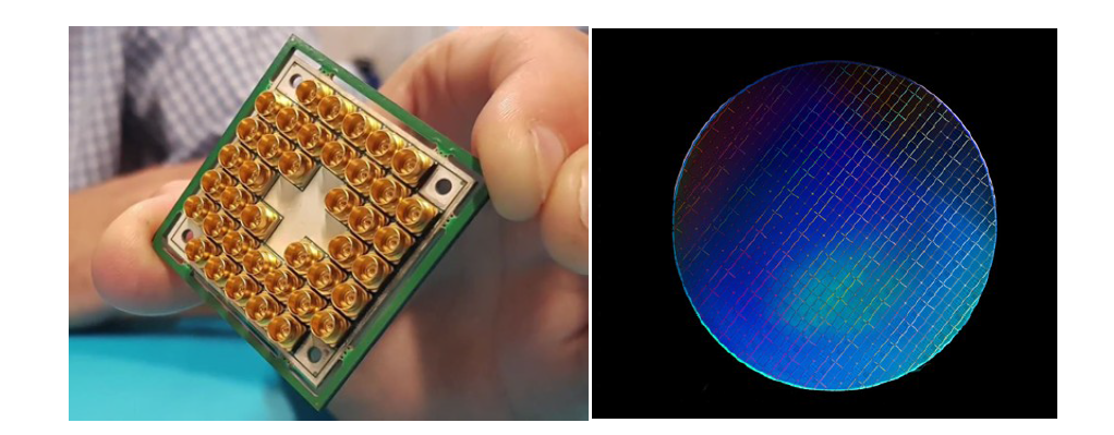 Intel의 17-큐비트 초전도 프로세서 패키지(좌) 및 웨이퍼 스케일 반도체 양자점 소자 제작(우)