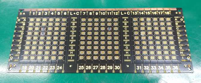 SMT 및 Die bonding이 완료된 PCB 기판 ( Inductor/ Resistor 일체형 MEMS device )