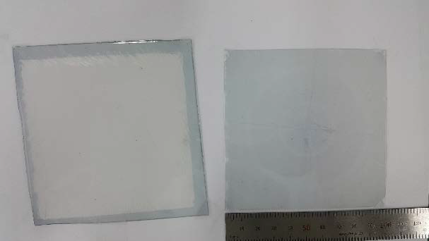 PFPE-PUA를 이용해 10cm x 10cm 규모의 PEN 유연기판 위에 투명전극을 대면적 전사한 결과