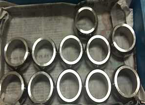 BEARING CAP