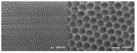 양극산화를 통해 제작된 100 nm 크기의 규칙적인 구멍을 갖는 마스터 스탬프의 SEM사진