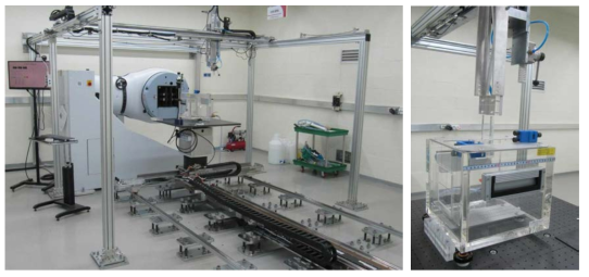 방사선 조사장치와 3 차원 물팬텀 시스템 설치 사진
