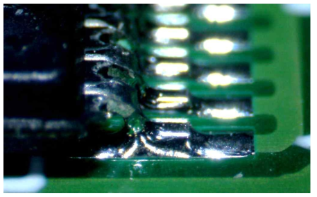 Optical Microphotograph of Gull-wing Lead of TSSOP (U3 Component) Obtained after Manufacturing PCB Specimen