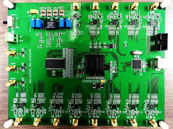 본 연구개발에서 설계하여 주문 제작한 FPGA 기반 디지털 신호처리 장치