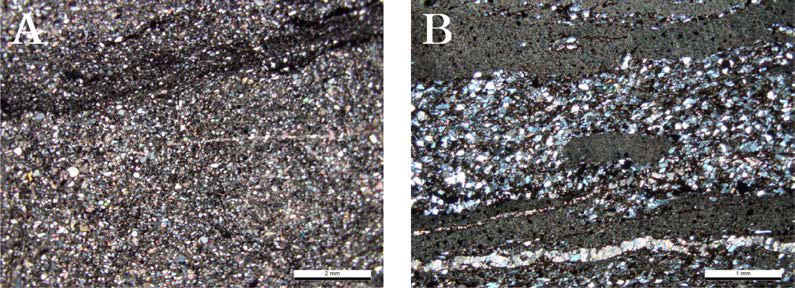 석회질 사암의 박편 사진. A. 입자지지된 극세립 석영 모래와 방해석 충진물(BY21, 직교니콜), B. 입자지지된 세림의 석회질 석영 모래층과 어두운 이질층의 교호(BY19, 직교니콜)