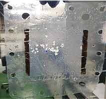 9 cm x 9 cm 전극 전류밀도 50 mA/cm2 실험 후 membrane
