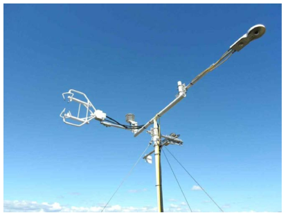 Four-component net-radiometer (CNR4, right sied of the boom) at the Council site
