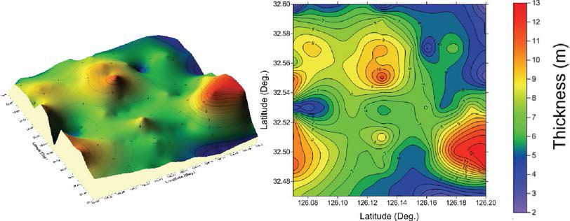 연구해역에서 탄성파 도달시간 및 심도별 음속에 대한 지음향 모델결과를 이용하여 추정된 해저 퇴적층 2층(Sand)의 두께 분포도