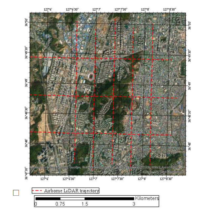 대상지 항공사진(출처: ArcGIS Pro, ESRI) 및 항공 LiDAR 조사지역(빨간색 선)