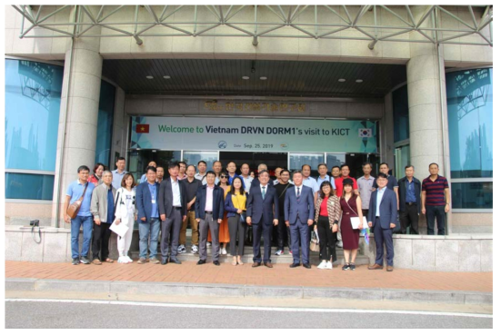 2019 베트남 DORM1 공무원 초청 세미나 기념 사진